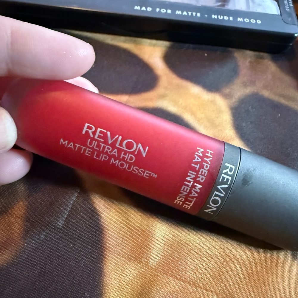 Makeup bundle. All NEW - Picture 7 of 16